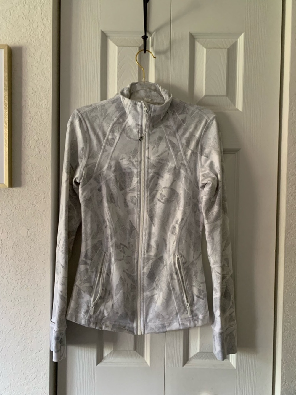 Lululemon Define Jacket Size 6 - Picture 4 of 12